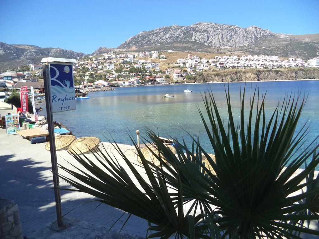 Reyhan Hotel Karaburun  Exteriör bild