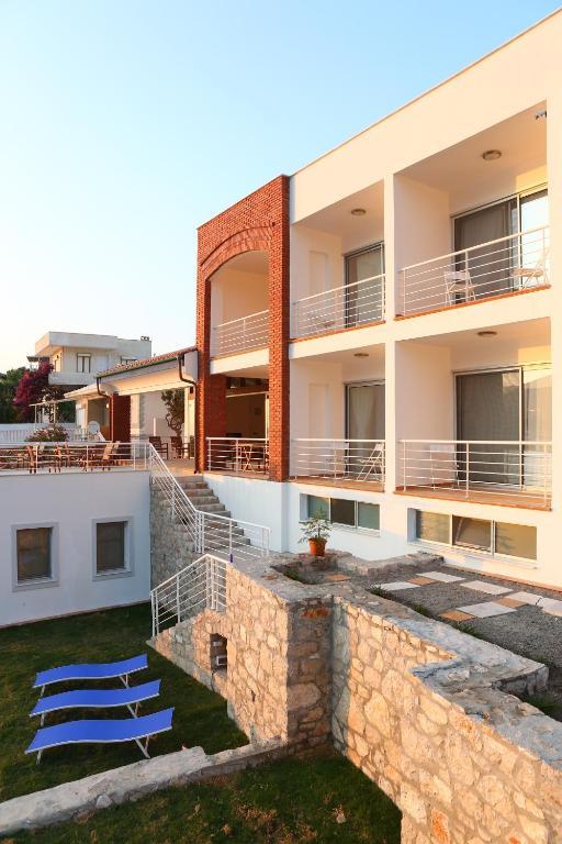 Reyhan Hotel Karaburun  Exteriör bild